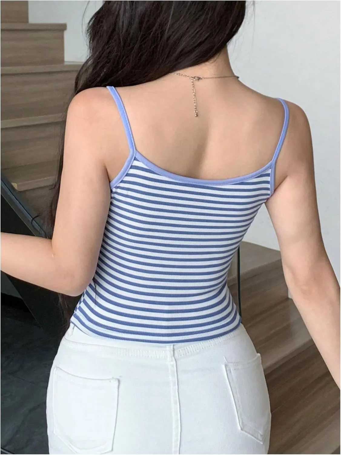 Floerns Women's Striped Scoop Neck Spaghetti Strap Camisole Slim Fit Knitted Cami Top