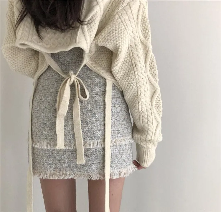 [Korean Style] Gigi Ribbon Cropped Knit Top