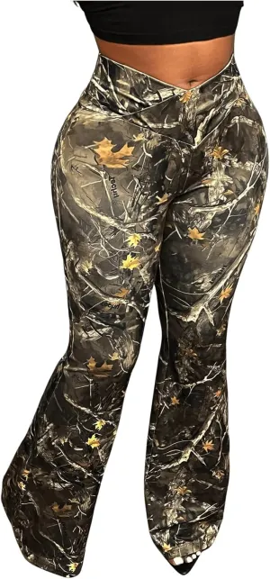 SOLY HUX Women's Camo Pants Maple Leaf Print Elastic Waist Flare Leg Pants Casual Long Trousers