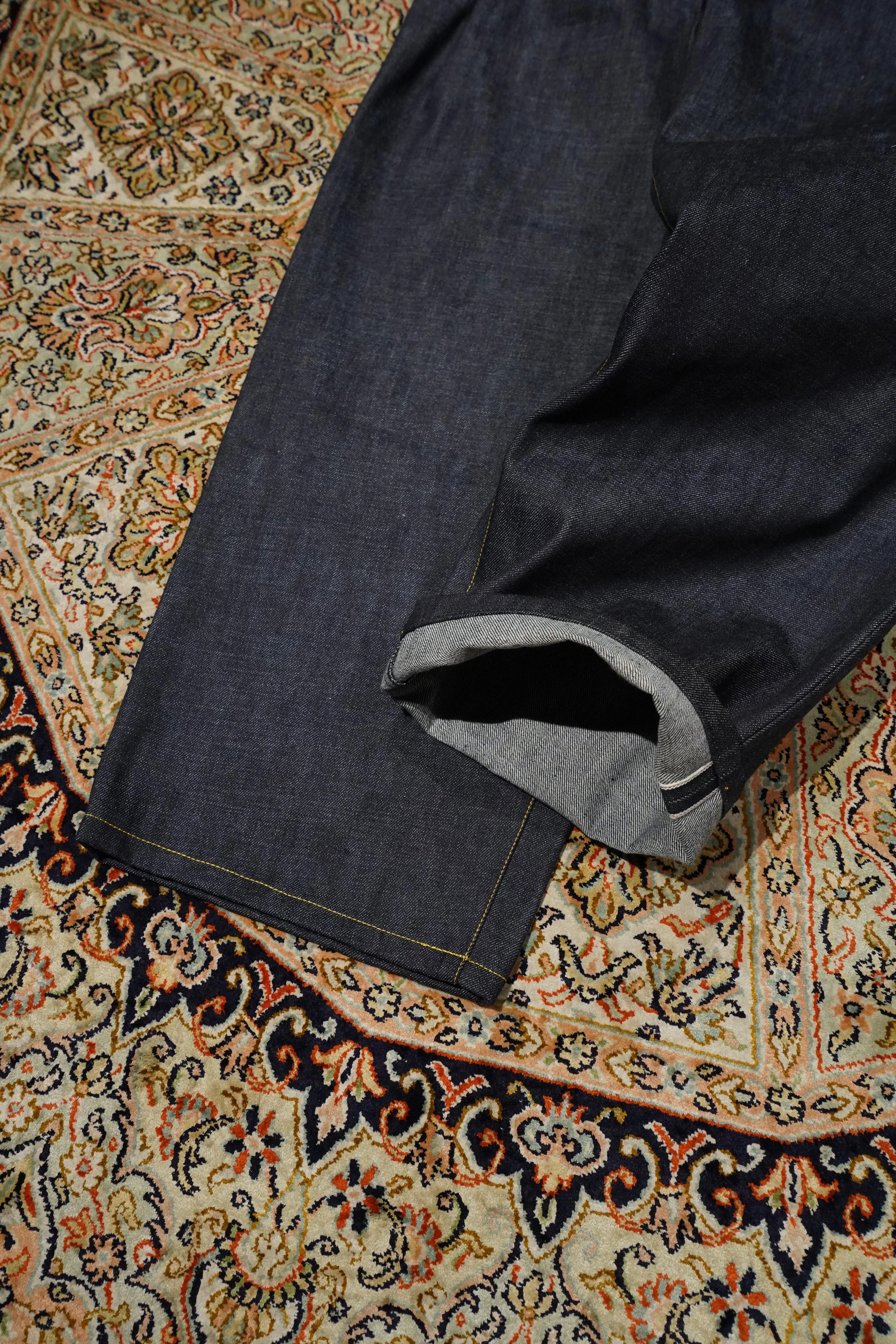 STITCH DENIM PANTS (YELLOW STITCH)