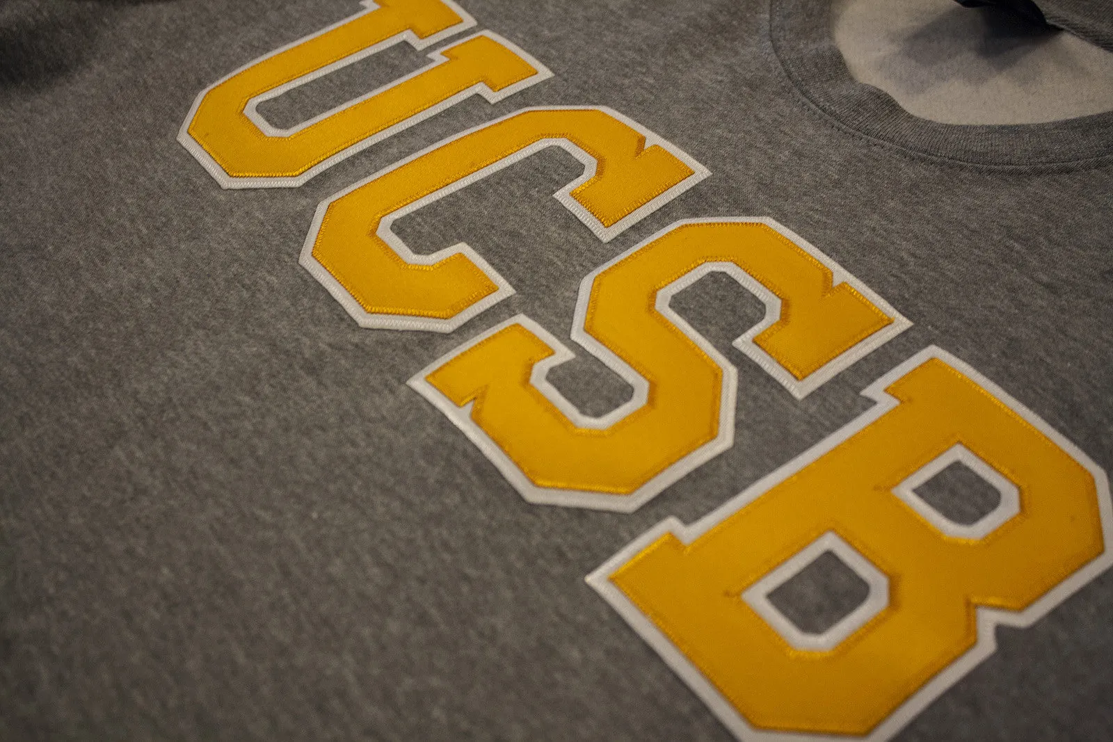 UCSB Applique Hoodie – Heather Gray